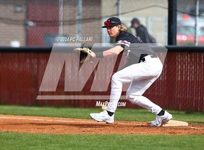 Thumbnail 1 in Oak Ridge @ Woodcreek photogallery.