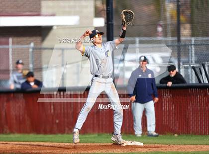 Thumbnail 1 in Oak Ridge @ Woodcreek photogallery.