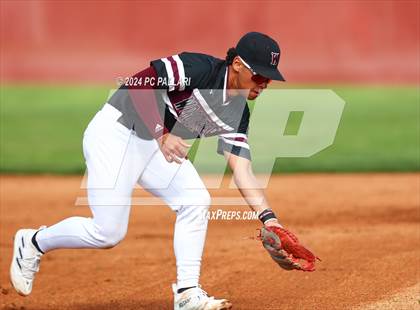 Thumbnail 1 in Oak Ridge @ Woodcreek photogallery.