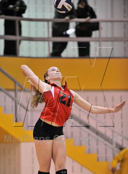Thumbnail 3 in Villa Maria Academy vs Gwynedd Mercy Academy (District 1 Semifinal) photogallery.
