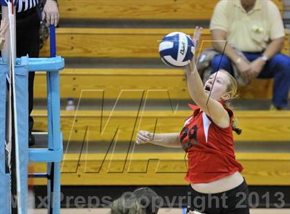 Thumbnail 3 in Villa Maria Academy vs Gwynedd Mercy Academy (District 1 Semifinal) photogallery.
