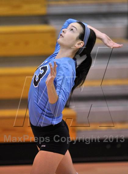 Thumbnail 3 in Villa Maria Academy vs Gwynedd Mercy Academy (District 1 Semifinal) photogallery.