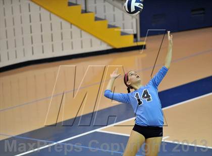 Thumbnail 2 in Villa Maria Academy vs Gwynedd Mercy Academy (District 1 Semifinal) photogallery.