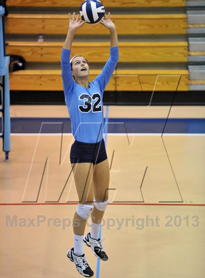 Thumbnail 2 in Villa Maria Academy vs Gwynedd Mercy Academy (District 1 Semifinal) photogallery.