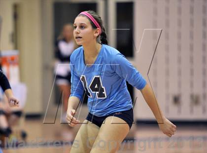 Thumbnail 3 in Villa Maria Academy vs Gwynedd Mercy Academy (District 1 Semifinal) photogallery.