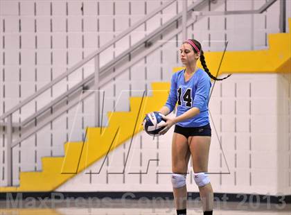 Thumbnail 3 in Villa Maria Academy vs Gwynedd Mercy Academy (District 1 Semifinal) photogallery.