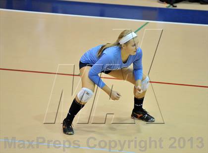 Thumbnail 2 in Villa Maria Academy vs Gwynedd Mercy Academy (District 1 Semifinal) photogallery.