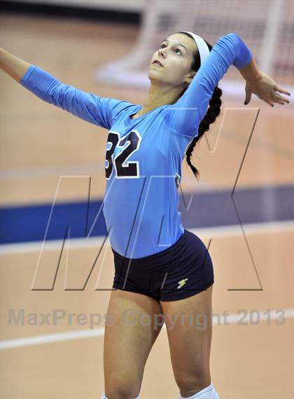 Thumbnail 2 in Villa Maria Academy vs Gwynedd Mercy Academy (District 1 Semifinal) photogallery.