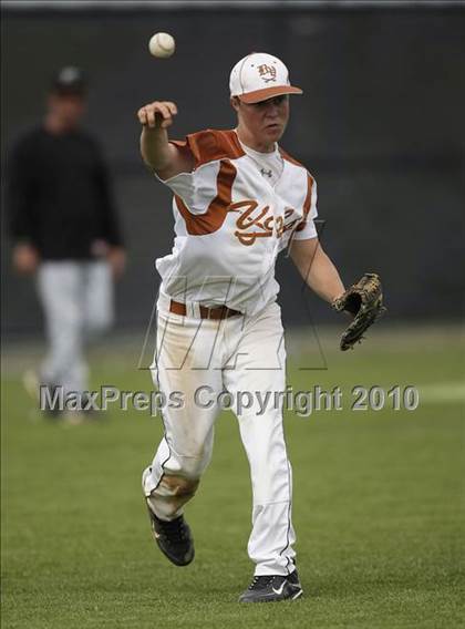 Thumbnail 3 in Kennedale @ Bowie photogallery.