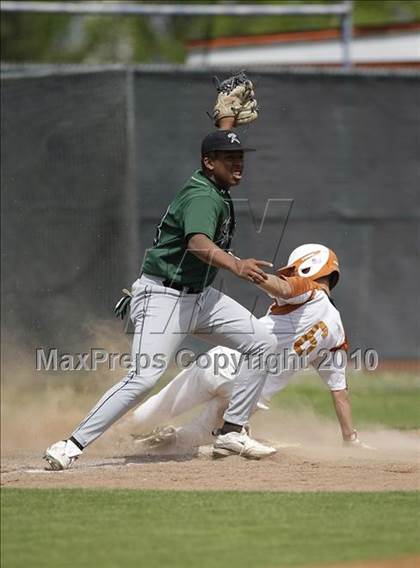 Thumbnail 3 in Kennedale @ Bowie photogallery.