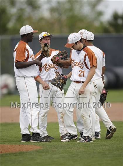 Thumbnail 1 in Kennedale @ Bowie photogallery.