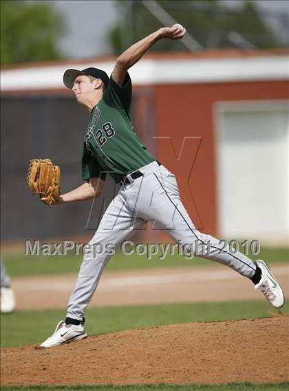 Thumbnail 3 in Kennedale @ Bowie photogallery.