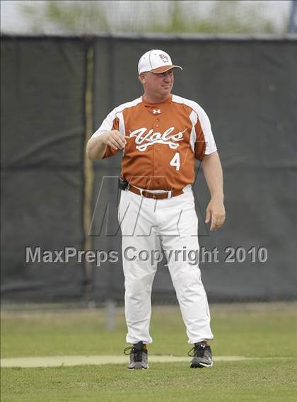 Thumbnail 1 in Kennedale @ Bowie photogallery.