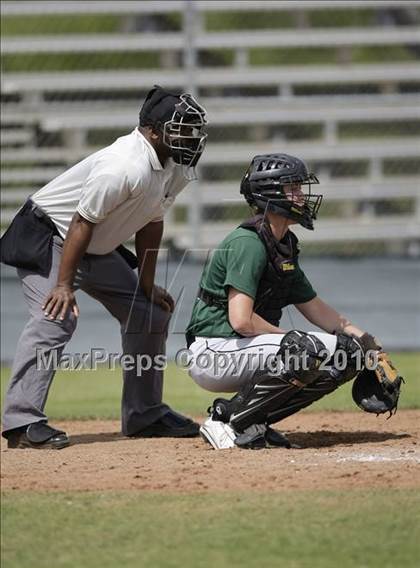 Thumbnail 3 in Kennedale @ Bowie photogallery.