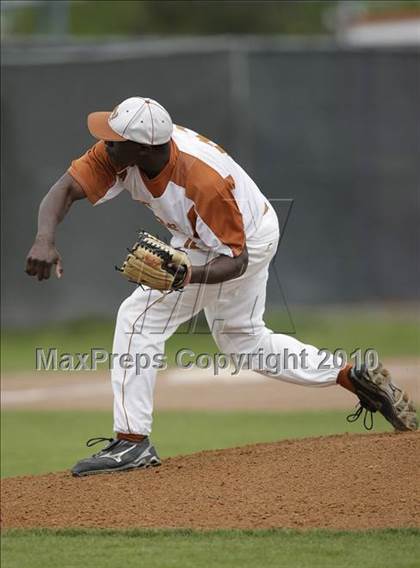 Thumbnail 1 in Kennedale @ Bowie photogallery.