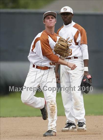Thumbnail 1 in Kennedale @ Bowie photogallery.