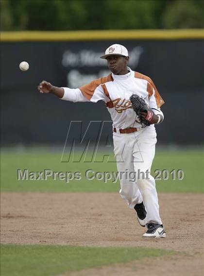 Thumbnail 1 in Kennedale @ Bowie photogallery.