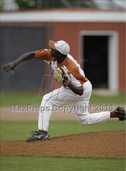 Thumbnail 1 in Kennedale @ Bowie photogallery.
