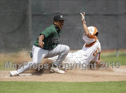 Thumbnail 3 in Kennedale @ Bowie photogallery.