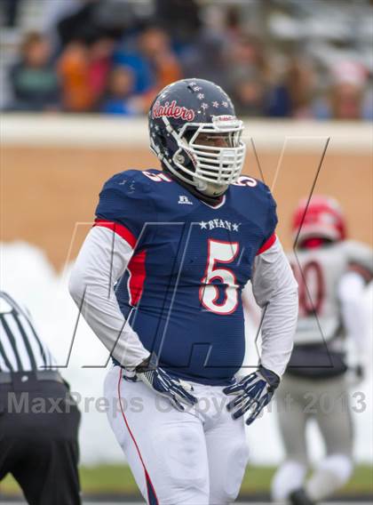 Thumbnail 3 in Ryan vs. Cedar Hill (UIL 5A D2 Quarterfinal) photogallery.