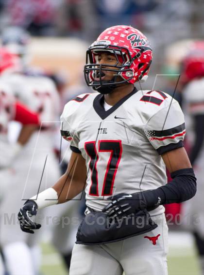 Thumbnail 1 in Ryan vs. Cedar Hill (UIL 5A D2 Quarterfinal) photogallery.