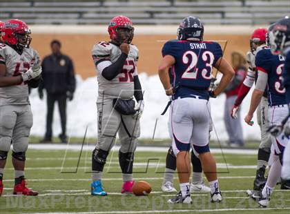 Thumbnail 1 in Ryan vs. Cedar Hill (UIL 5A D2 Quarterfinal) photogallery.