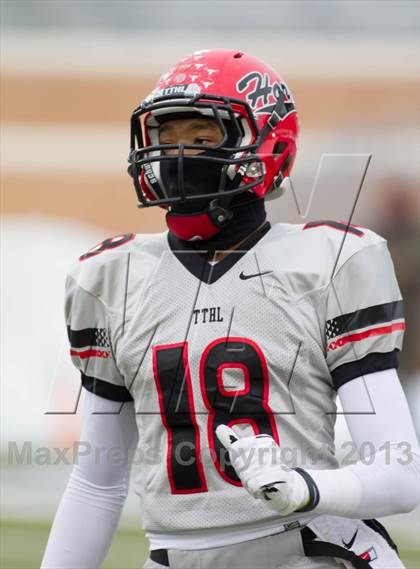Thumbnail 1 in Ryan vs. Cedar Hill (UIL 5A D2 Quarterfinal) photogallery.