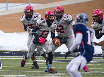 Thumbnail 1 in Ryan vs. Cedar Hill (UIL 5A D2 Quarterfinal) photogallery.