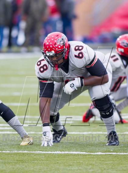 Thumbnail 2 in Ryan vs. Cedar Hill (UIL 5A D2 Quarterfinal) photogallery.