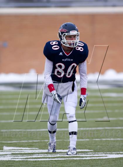 Thumbnail 1 in Ryan vs. Cedar Hill (UIL 5A D2 Quarterfinal) photogallery.