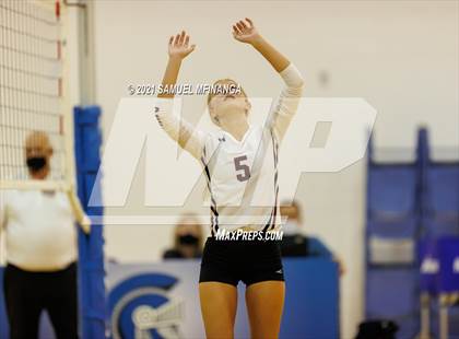 Thumbnail 3 in Norfolk @ Lincoln High photogallery.