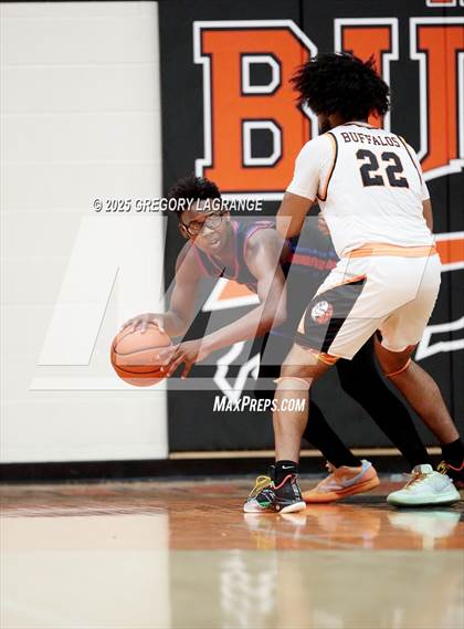 Thumbnail 1 in Sam Houston vs Haltom photogallery.