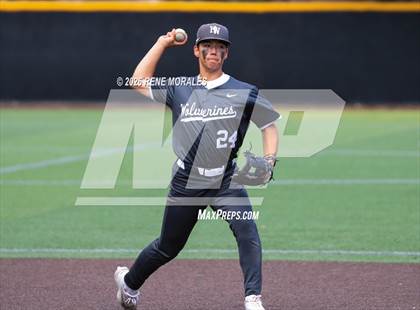 Thumbnail 2 in Harvard-Westlake vs St Francis photogallery.