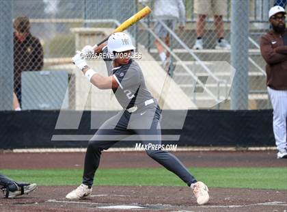 Thumbnail 3 in Harvard-Westlake vs St Francis photogallery.