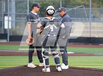Thumbnail 1 in Harvard-Westlake vs St Francis photogallery.
