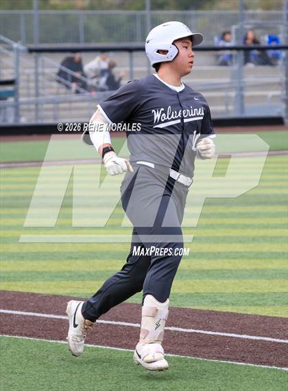 Thumbnail 1 in Harvard-Westlake vs St Francis photogallery.