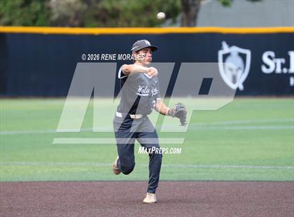 Thumbnail 3 in Harvard-Westlake vs St Francis photogallery.