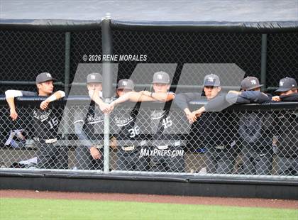 Thumbnail 3 in Harvard-Westlake vs St Francis photogallery.