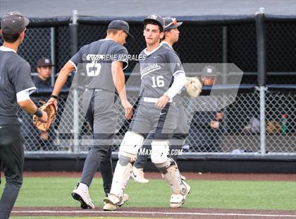 Thumbnail 1 in Harvard-Westlake vs St Francis photogallery.