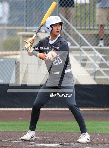 Thumbnail 3 in Harvard-Westlake vs St Francis photogallery.