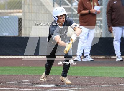 Thumbnail 2 in Harvard-Westlake vs St Francis photogallery.