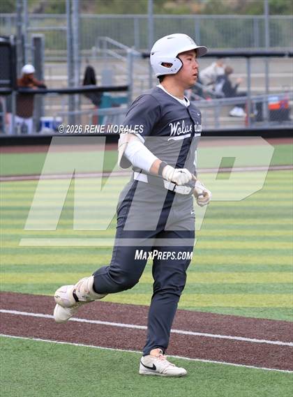 Thumbnail 3 in Harvard-Westlake vs St Francis photogallery.