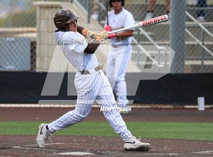 Thumbnail 2 in Harvard-Westlake vs St Francis photogallery.