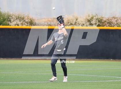 Thumbnail 1 in Harvard-Westlake vs St Francis photogallery.