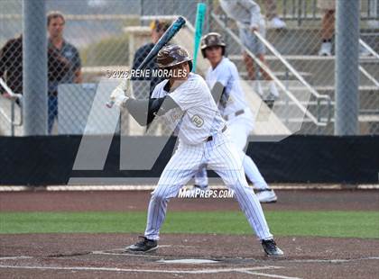 Thumbnail 3 in Harvard-Westlake vs St Francis photogallery.