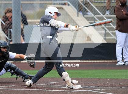 Thumbnail 3 in Harvard-Westlake vs St Francis photogallery.