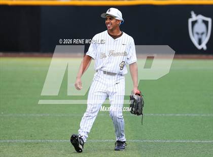 Thumbnail 2 in Harvard-Westlake vs St Francis photogallery.