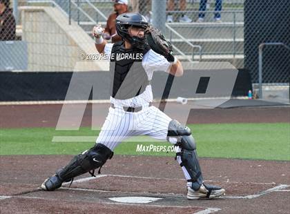 Thumbnail 3 in Harvard-Westlake vs St Francis photogallery.