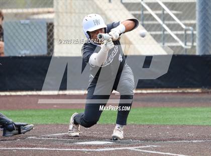 Thumbnail 3 in Harvard-Westlake vs St Francis photogallery.