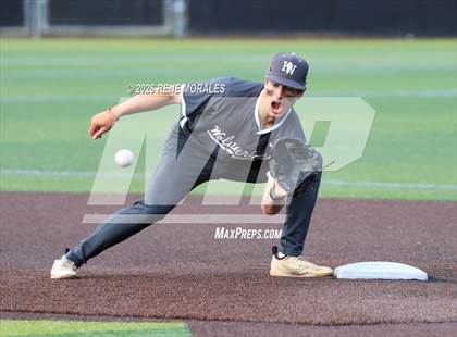 Thumbnail 3 in Harvard-Westlake vs St Francis photogallery.